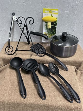 Assorted Kitchen Culinary Items