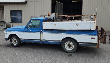 1970 Chevy Long Box Service Truck w/Manual Transmission 77,100 Miles on Odometer