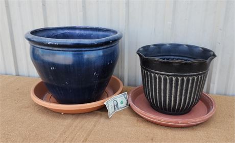Flower Pot Pair - 16x12 and 13x10
