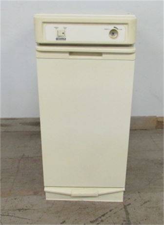 Tryans Online Auction & Auction Center - Kenmore Trash Compactor