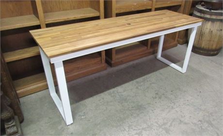 Tryans Online Auction & Auction Center - Metal Table w ...