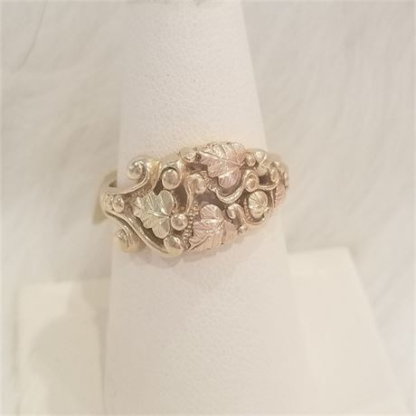 10k Gold Ring...Sz  7 3/4