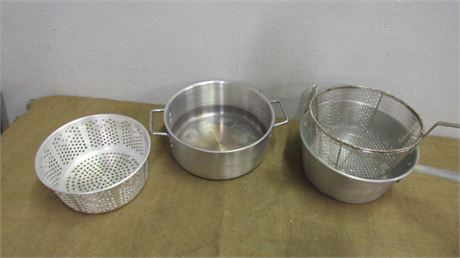 Aluminum 12" Fryer Pot w/ Basket and 13" Steamer Pot w/ Basket