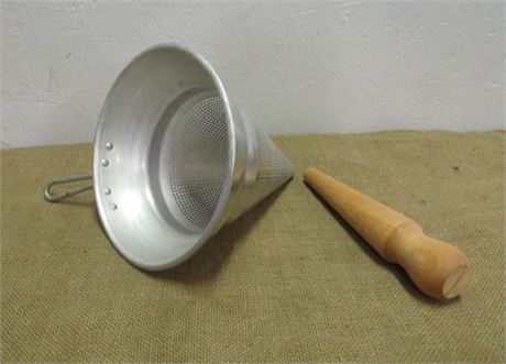 9" China Cap w/ Wood Pestle