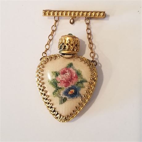 Vintage Aromatherapy/Perfume Holder Heart Brooch