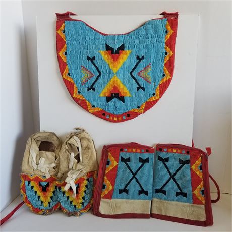 Children's/Preteen Beaded Chest Plate, Gauntlets, & Moccosins Set