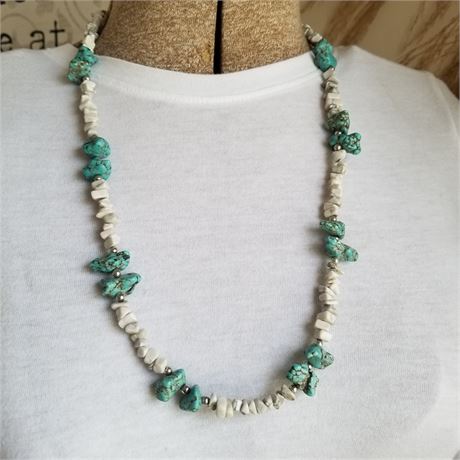 Turquoise Chip Beaded Necklace