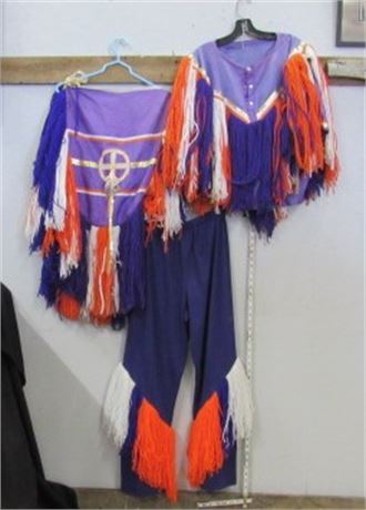 Complete Grass Dance Outfit from 2003 Crow Fair