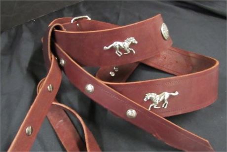 Nice 3" Fancy Horse Accent  Leather Concho Belt...52" L