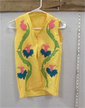 Applique Sleeveless Shirt