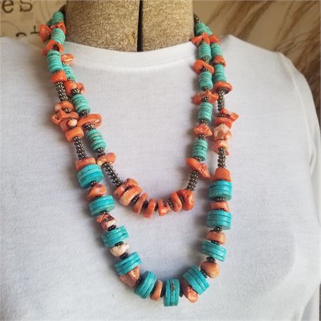 Gorgeous Turquoise Beaded Necklace