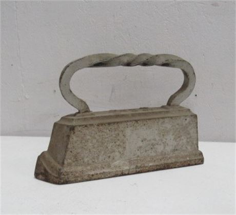 Vintage Heavy Sad Iron