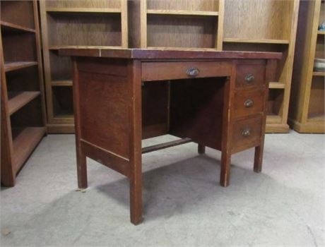 Vintage Wood Desk w/ Soft Top - 26x31x44