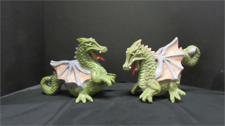 A Pair of Pretty Cool Fighting Dragon Piggy Banks