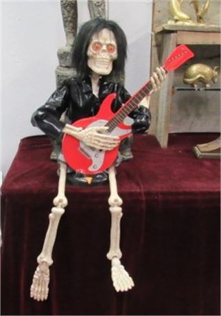 Lighted Guitar Playing Skeleton - It Works!