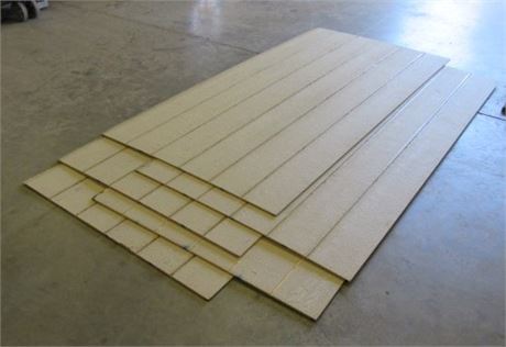 (5) 4'x8' Sheets of Exterior Siding