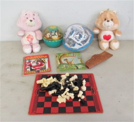 Collectible Toys/Books/Games
