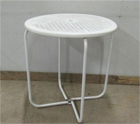 30" Metal Outdoor Table