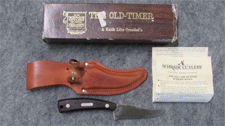 Schrade Knive with Leather Sheath