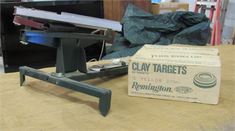 Clay Pigeon Launcher & Box of Clays
