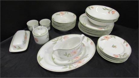 Oneida Savannah Collection China