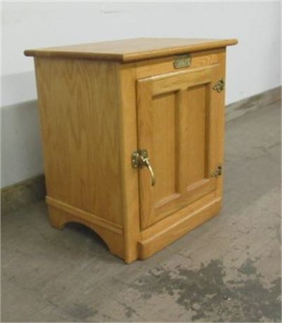 Ice Box Style End Table