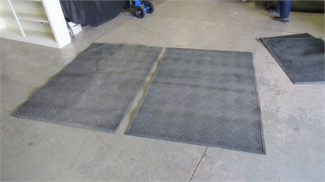 2 Heavy Duty Rubber Mats...4'x6'