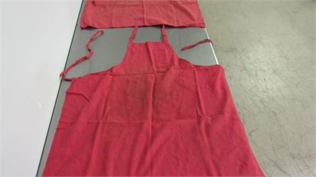 Red Aprons...Approx 13pcs