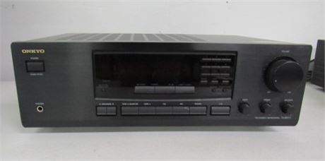 Onkyo TX-8211 FM Stereo/AM Receiver #3233