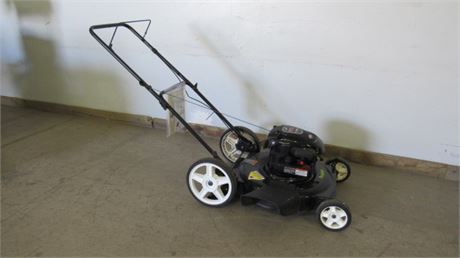 Poulan 22" Lawn Mower...Runs !!