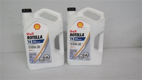 Rotella 10-30 Oil