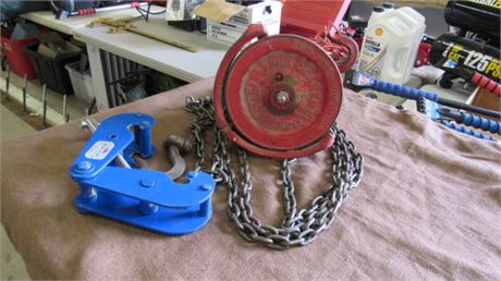 Yale 1/2 Ton Block & Tackle with Bar Mount Clamp