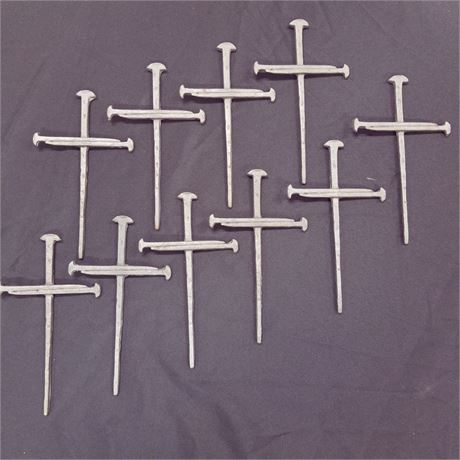 Cast Iron Cross Stakes..8"