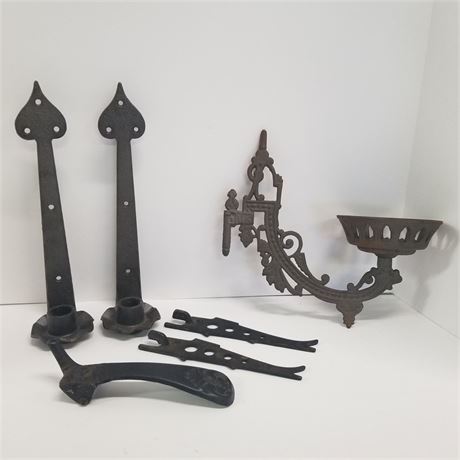 Assorted Antique Cast Iron Pieces