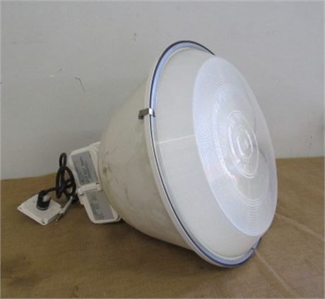 Warehouse/Large Room Lighting  24" Diameter