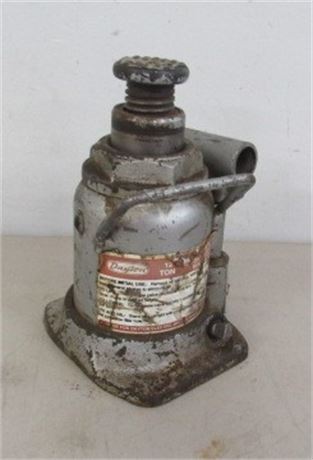 Dayton 12 T Hydraulic Bottle Jack - no Handle