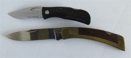 Pair of Gerber Pocket Knives