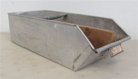 Divided Tool/Hardware Tray - 28x12x9