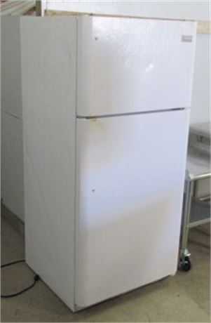 Working Frigidaire Refrigerator with Top Freezer