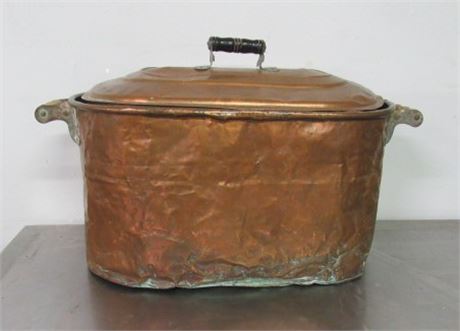 Vintage Oval Copper Boiler w/ Lid - 25x13x13