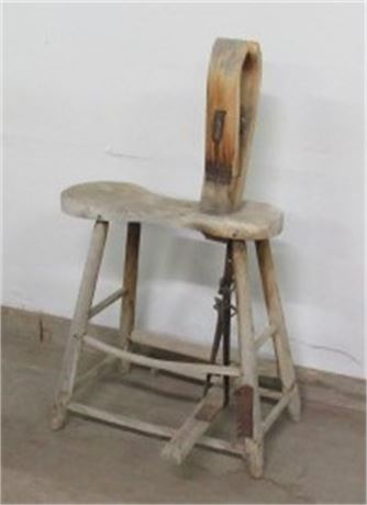 Antique Shaving Horse Vise - 26"x16"x27" Tall at seat, 45" Tall at top of vise