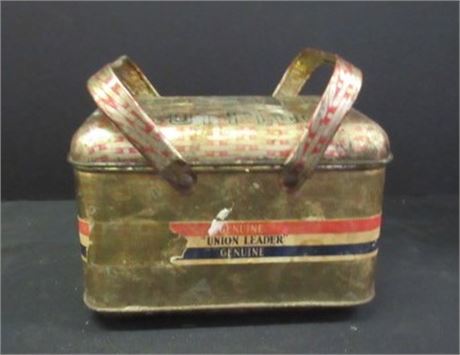 Vintage Indian Leader Cut Plug Tin Tabaco Box