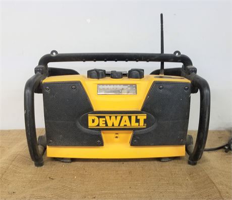 Dewalt Worksite Radio/Charger