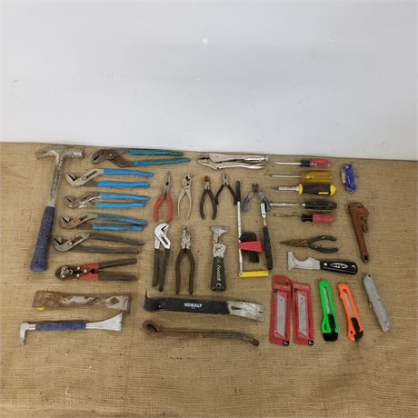 Assorted Handyman Tools