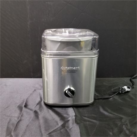 2Qt Cuisnart Yogurt/Ice Cream Maker