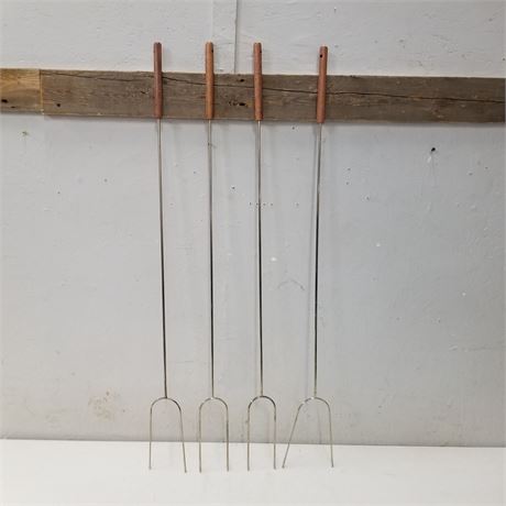 4 Long Handled BBQ Skewers 40" Lenght