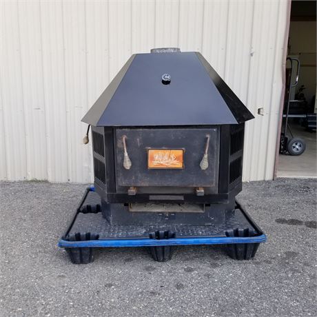 Fireplace Stove w/ Electric Blower