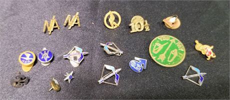 Vintage Airline Pins