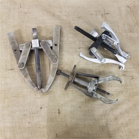 Assorted Gear/Bearing Pullers