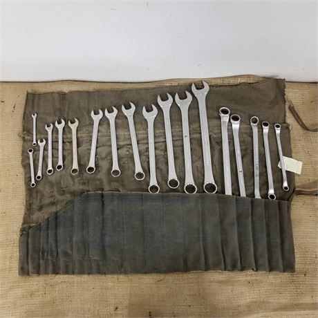 Assorted Wrench Set & Pouch